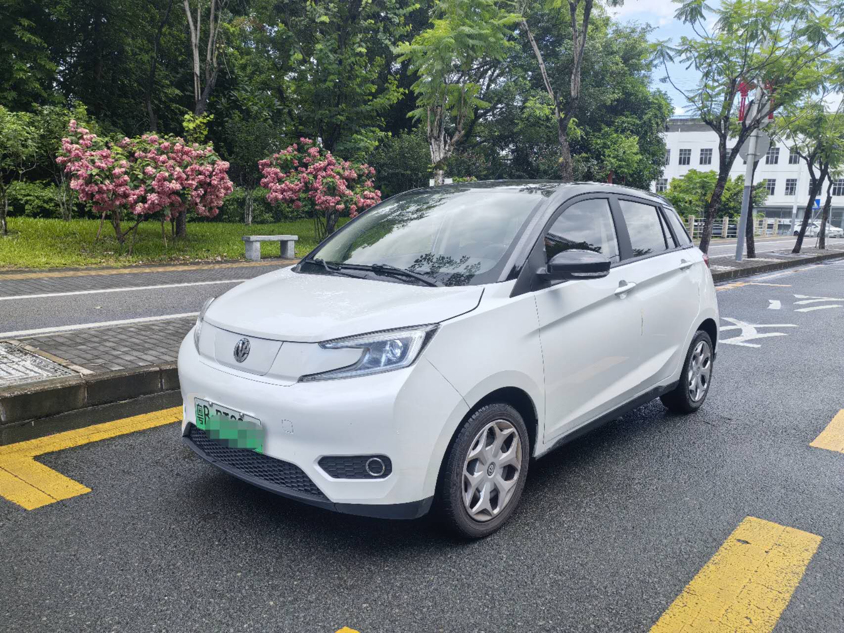 电动屋 YOUNG光小新 2021款 S400 5座