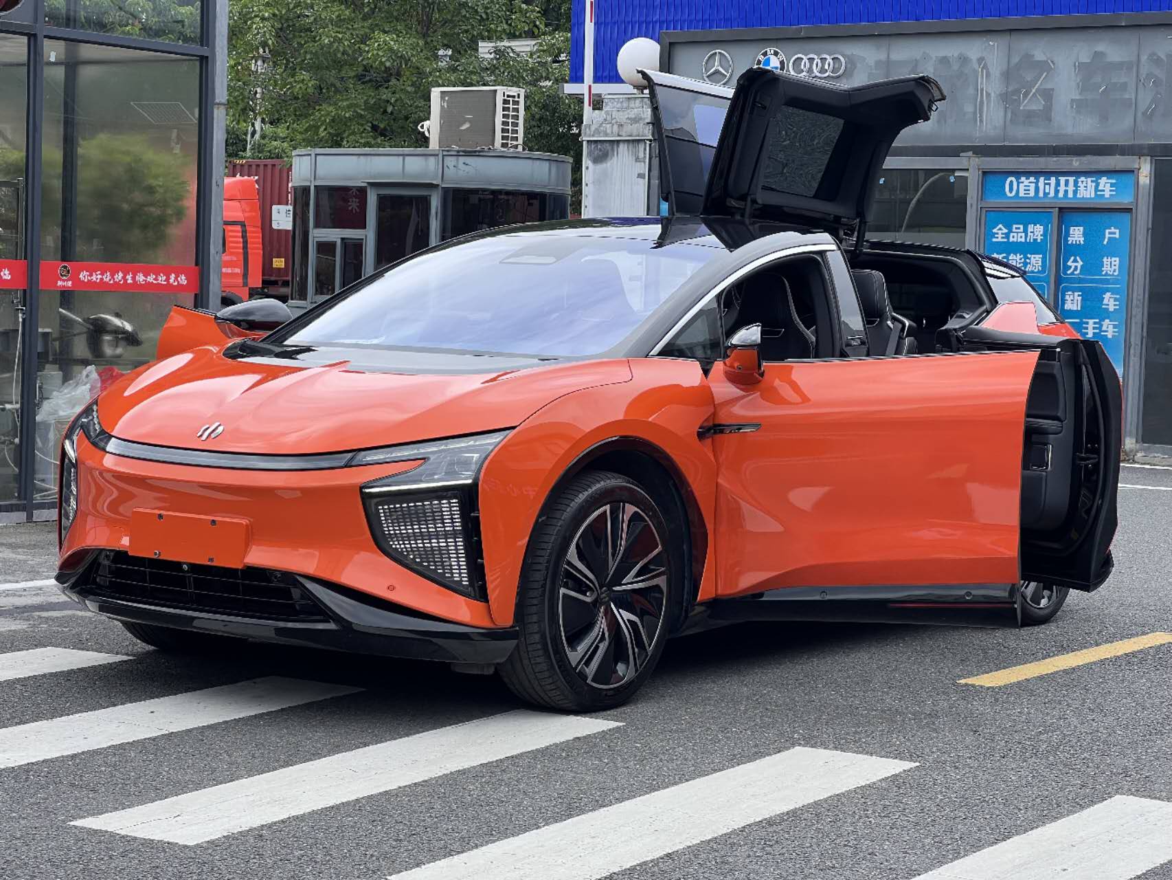 高合汽车 高合HiPhi X 2022款 智远版6座 长续航版