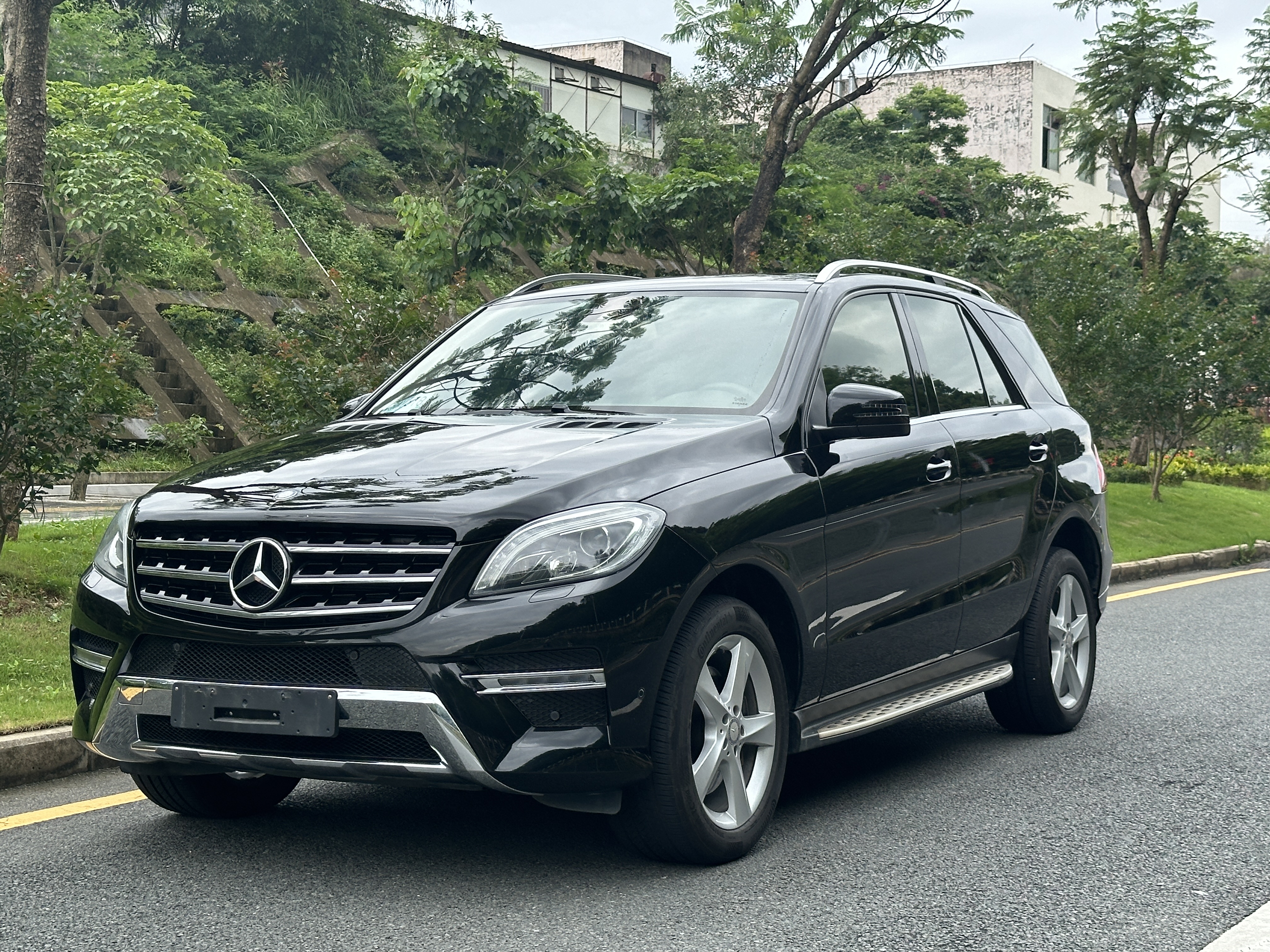 奔驰M级 2015款 ML 320 4MATIC