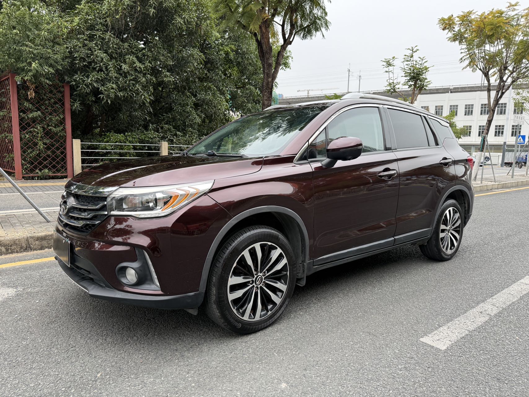 广汽传祺 传祺GS4 2017款 235T 自动两驱豪华智联版