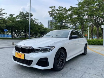 宝马3系 2021款 325i M运动曜夜套装
