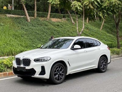 宝马X4 2022款 xDrive 25i M运动套装