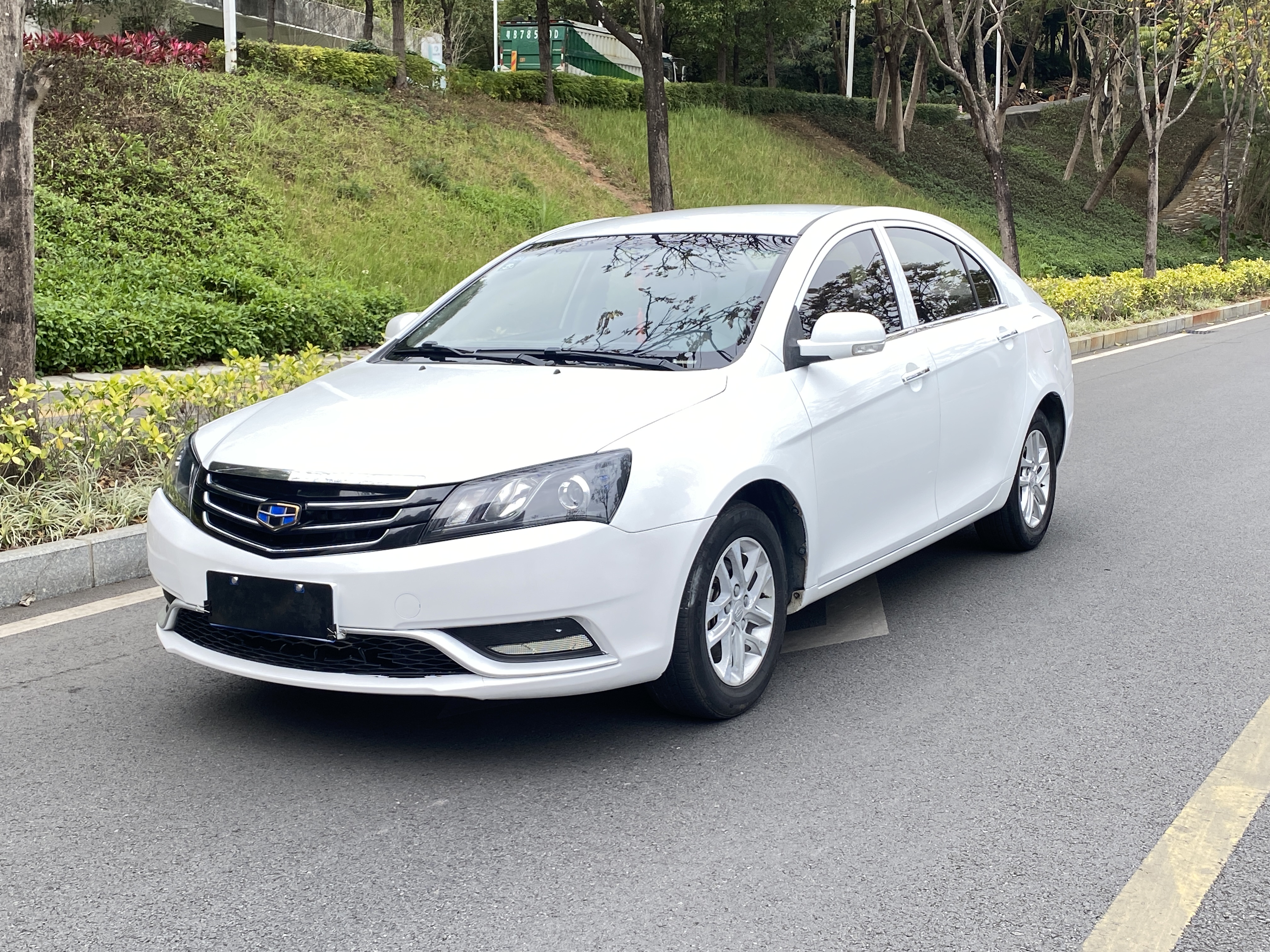 吉利汽车 经典帝豪 2013款 三厢 1.8L 手动精英型CNG