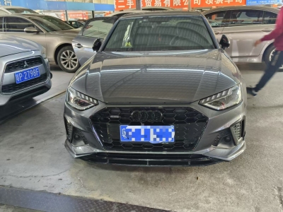 奥迪A4L 2022款 45 TFSI quattro 臻选动感型