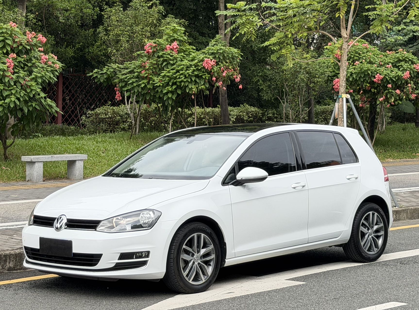 大众 高尔夫 2016款 230TSI 自动豪华型