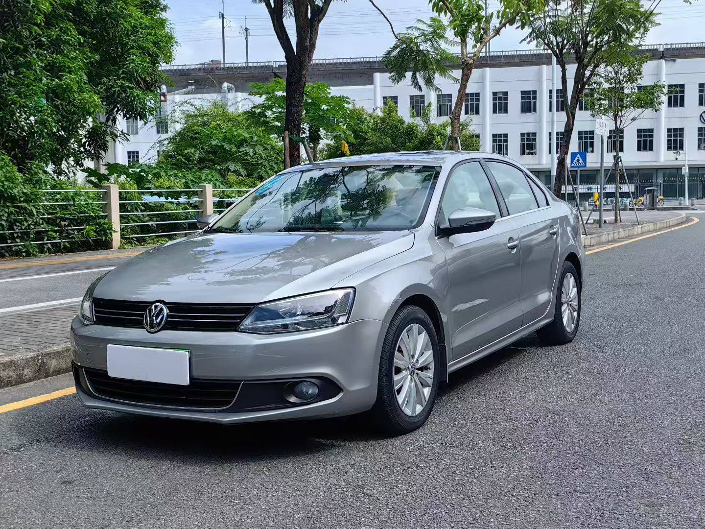 大众 速腾 2014款 改款 1.6L 自动舒适型