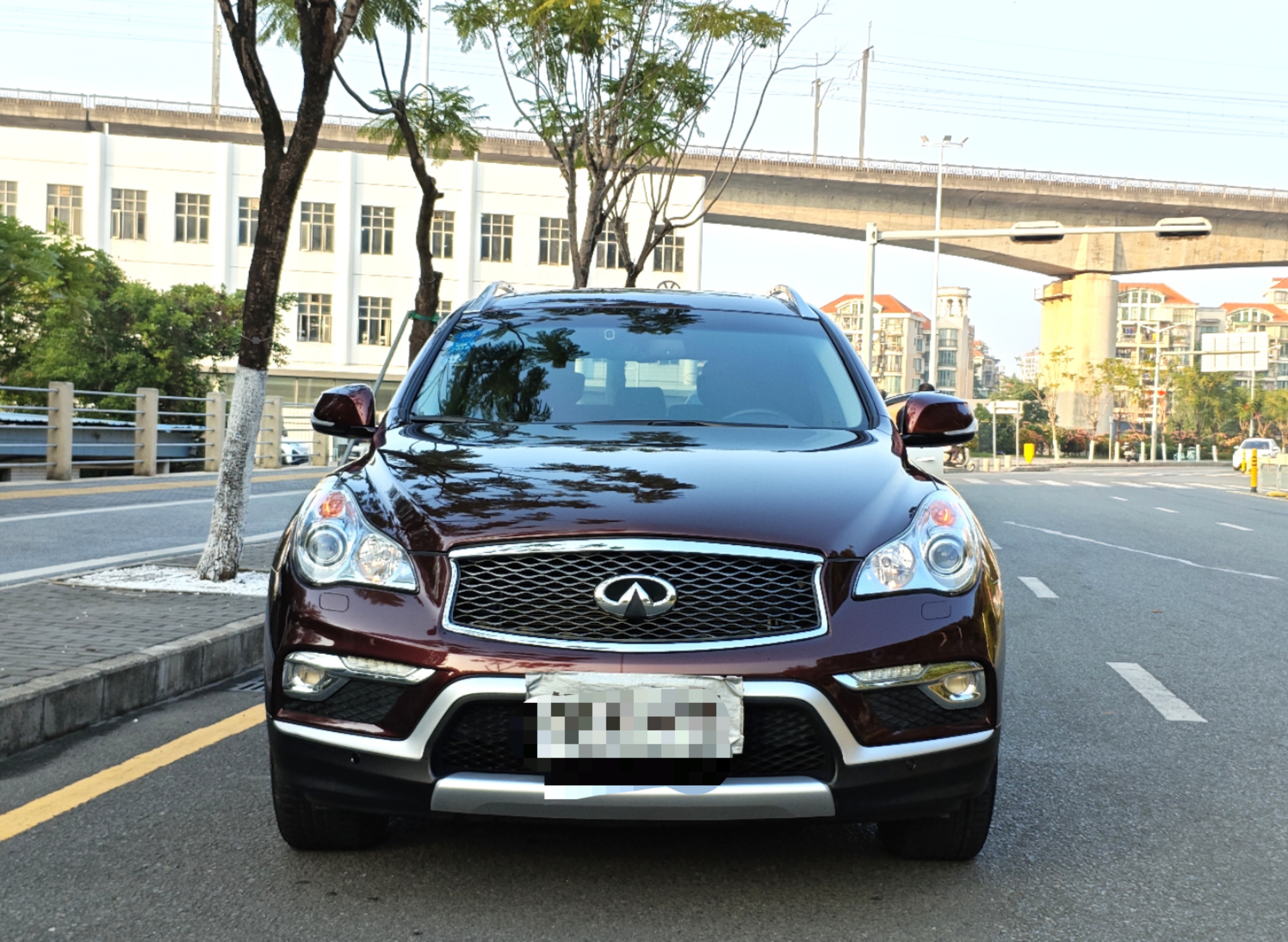 英菲尼迪QX50 2015款 2.5L 悦享版