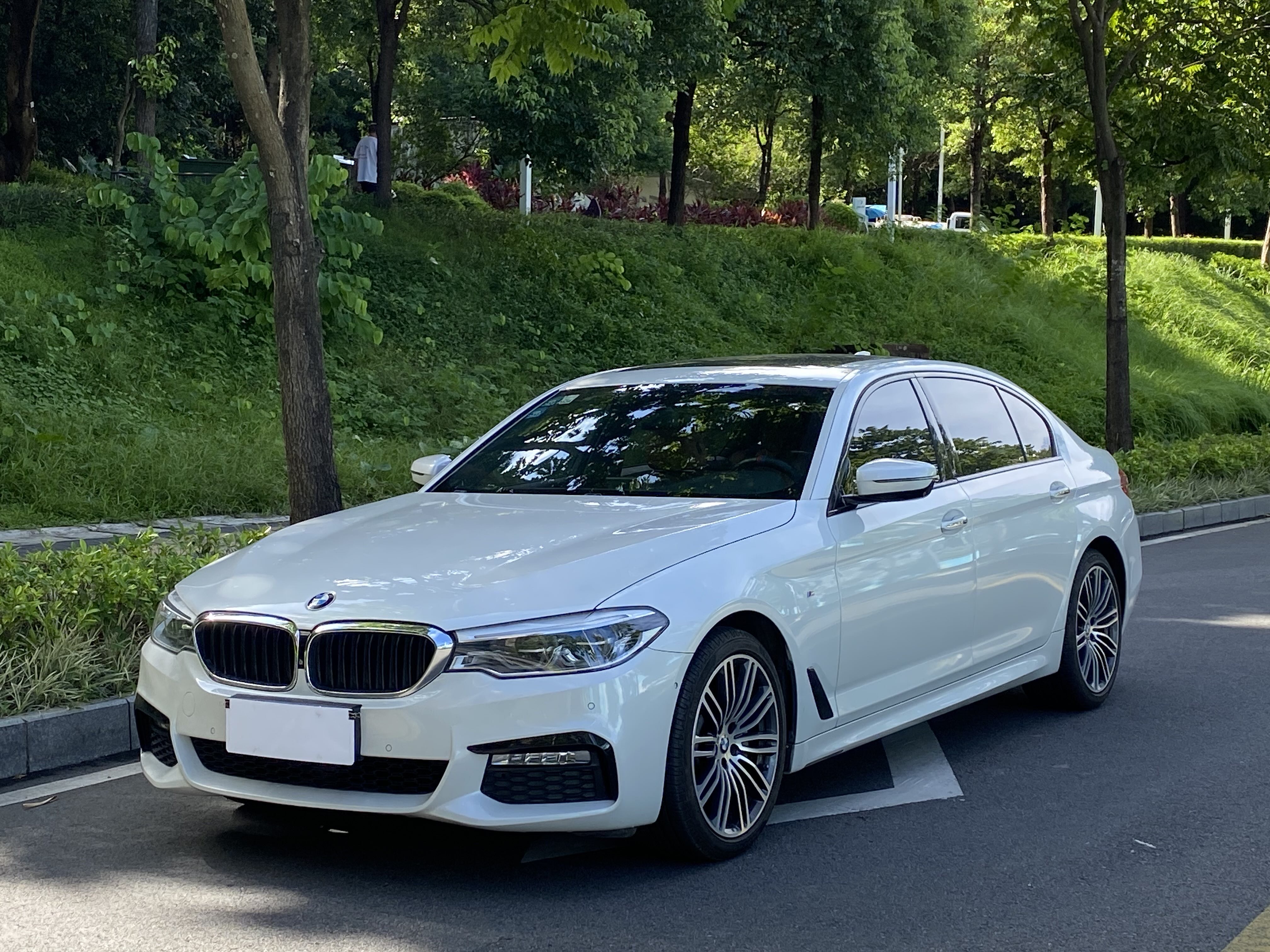 宝马5系 2018款 530Li 尊享型 M运动套装