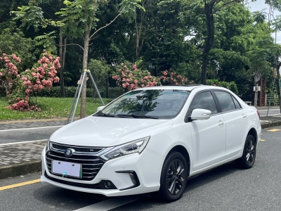 比亚迪 秦 2017款 1.5T 尊贵型