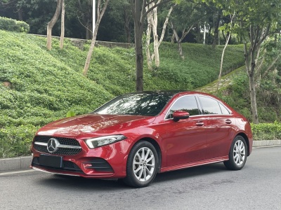 奔驰A级 2019款 A 200 L 运动轿车
