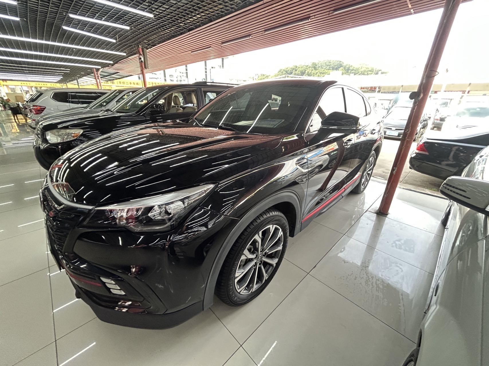 长安CS85 COUPE 2021款 1.5T DCT豪华型