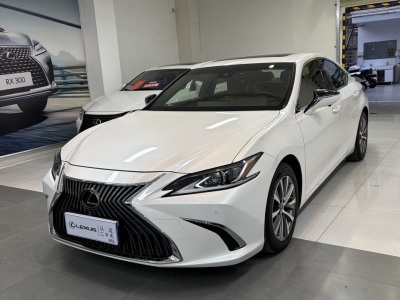 雷克萨斯ES 2018款 200 卓越版 国V