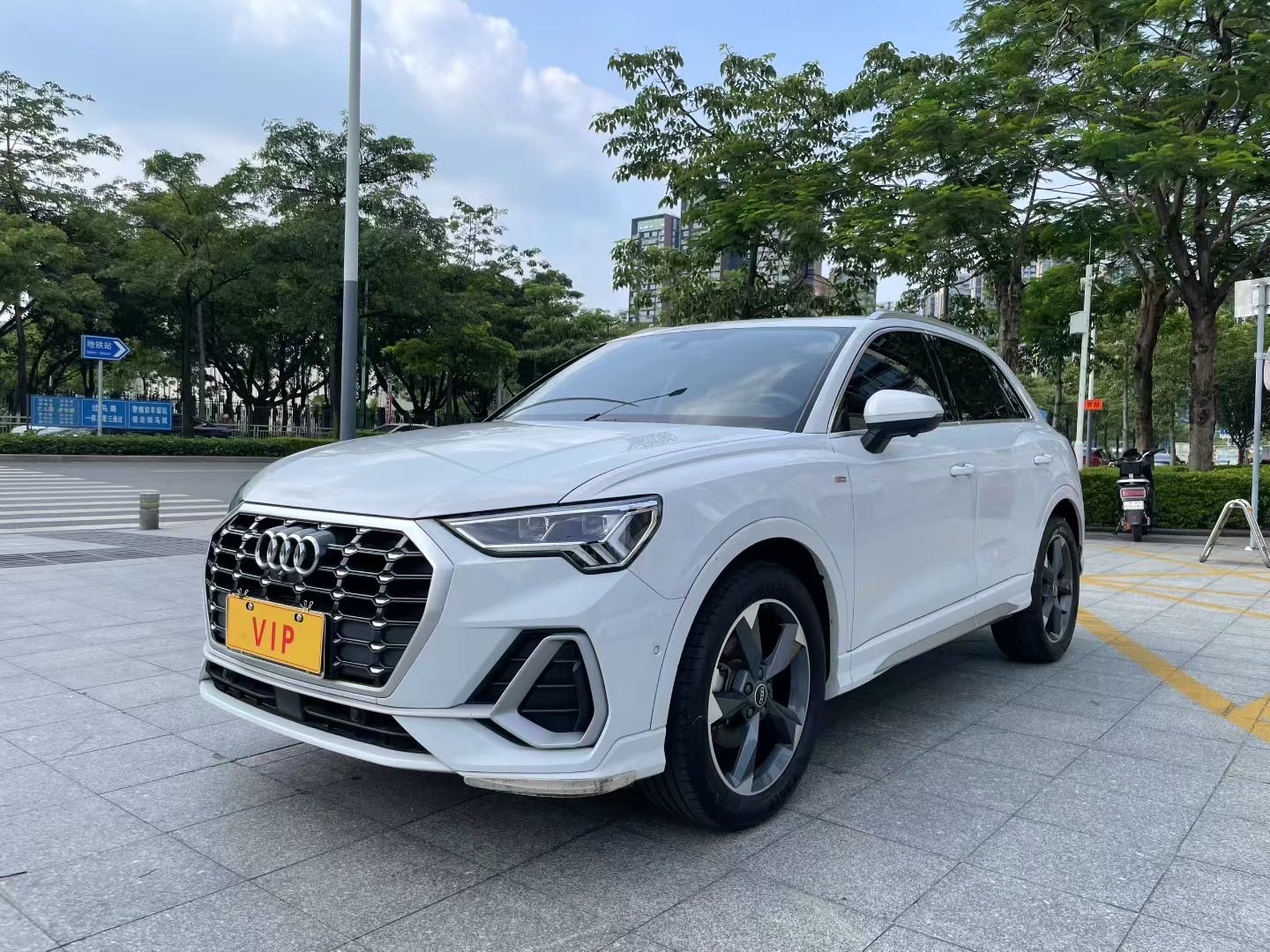 奥迪Q3 2021款 35 TFSI 时尚动感型