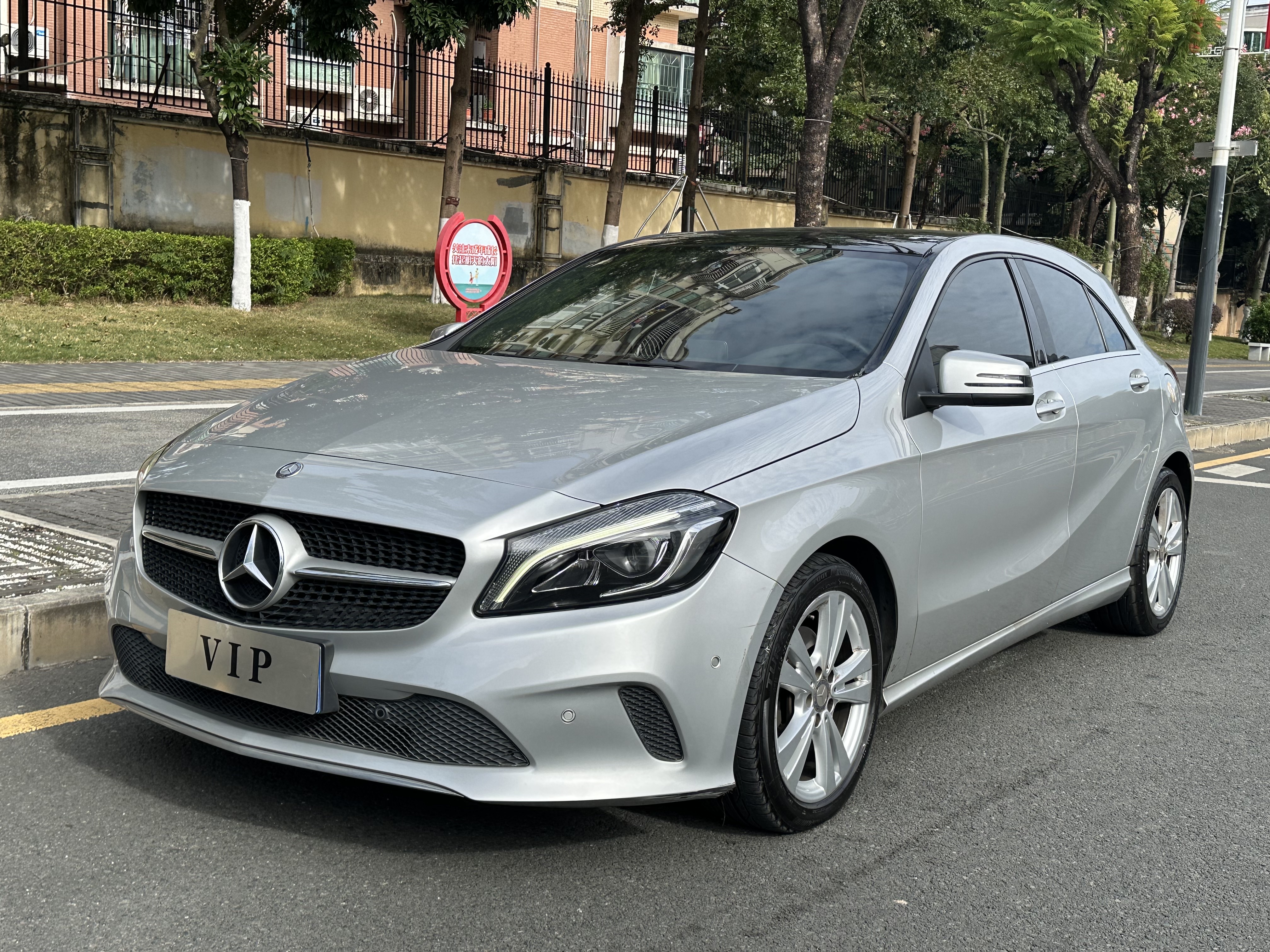 奔驰A级(进口) 2016款 A 200 动感型