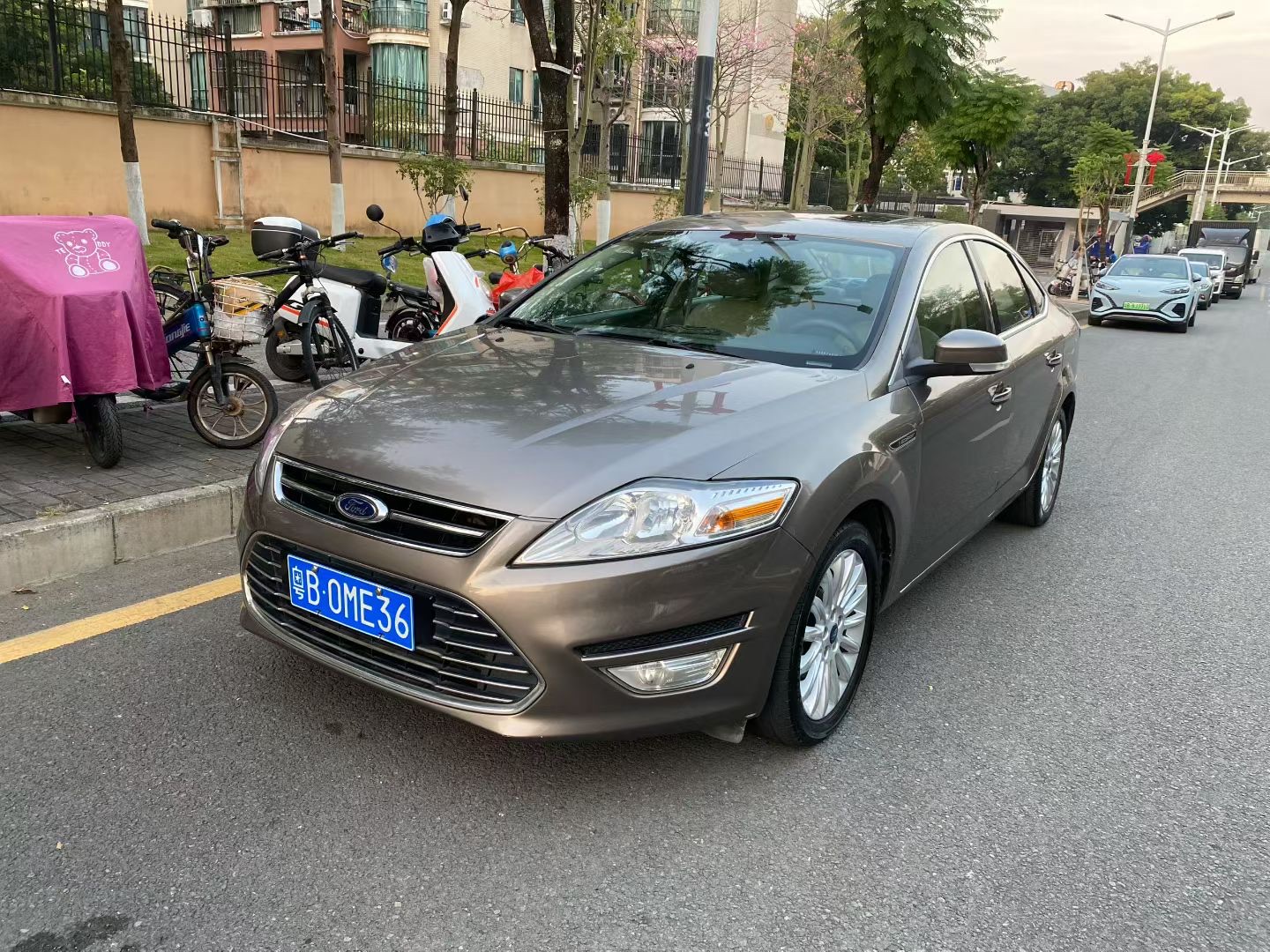 福特 蒙迪欧-致胜 2011款 2.0L GTDi200时尚型