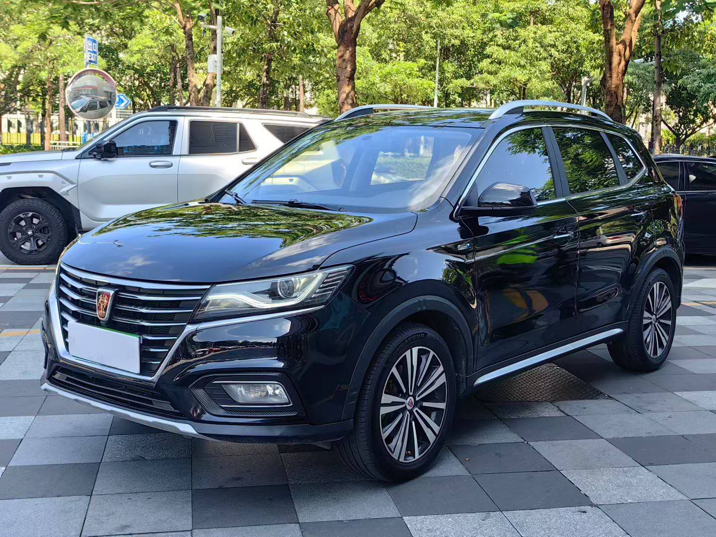 荣威RX5 2020款 20T 自动4G互联超越版
