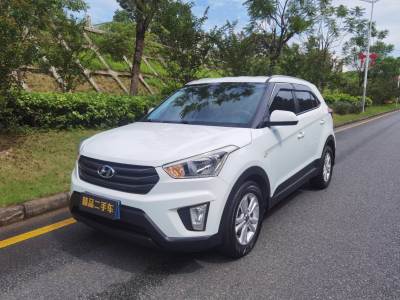 北京现代ix25 2015款 1.6L 自动两驱时尚型GS