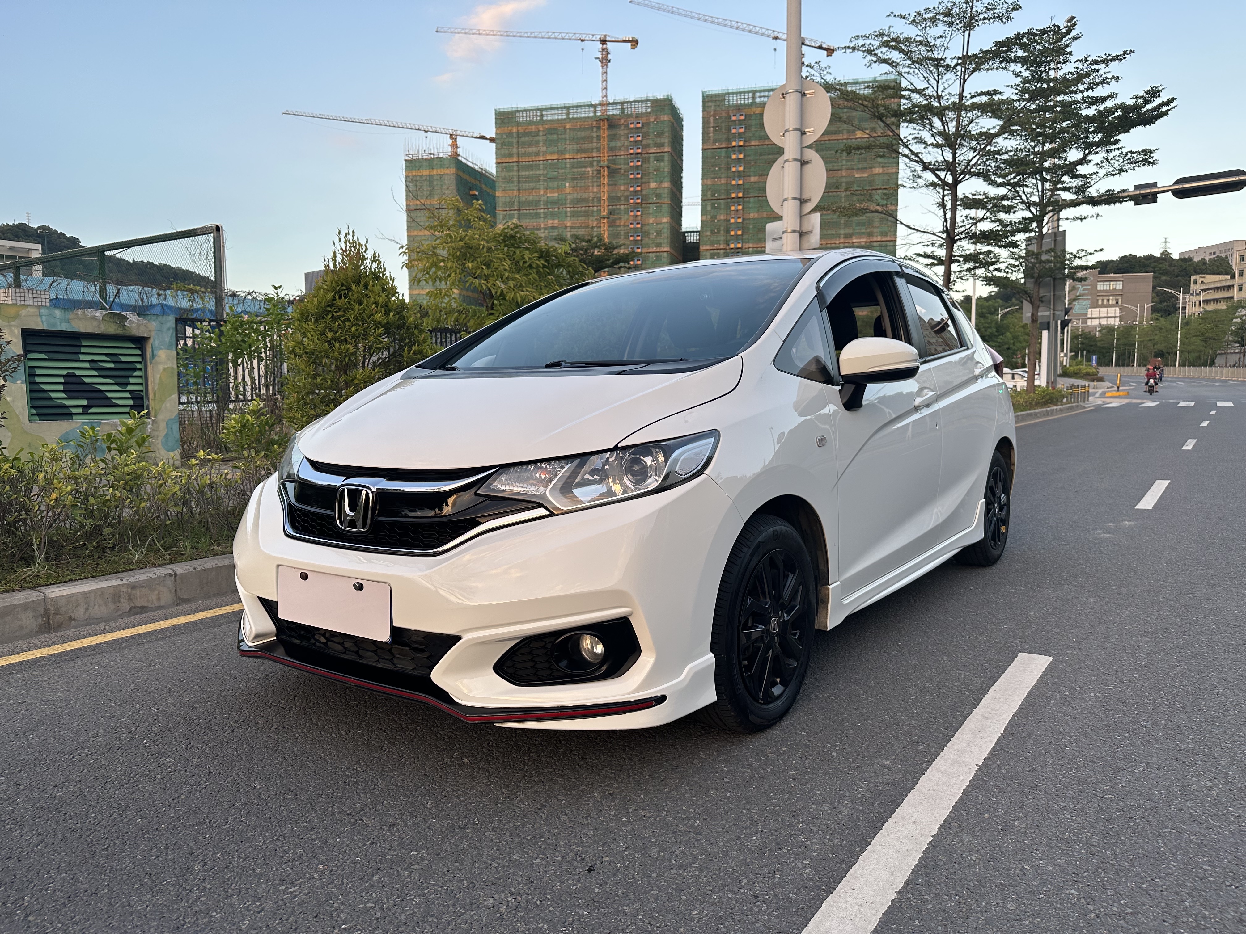 本田 飞度 2018款 1.5L CVT潮跑版