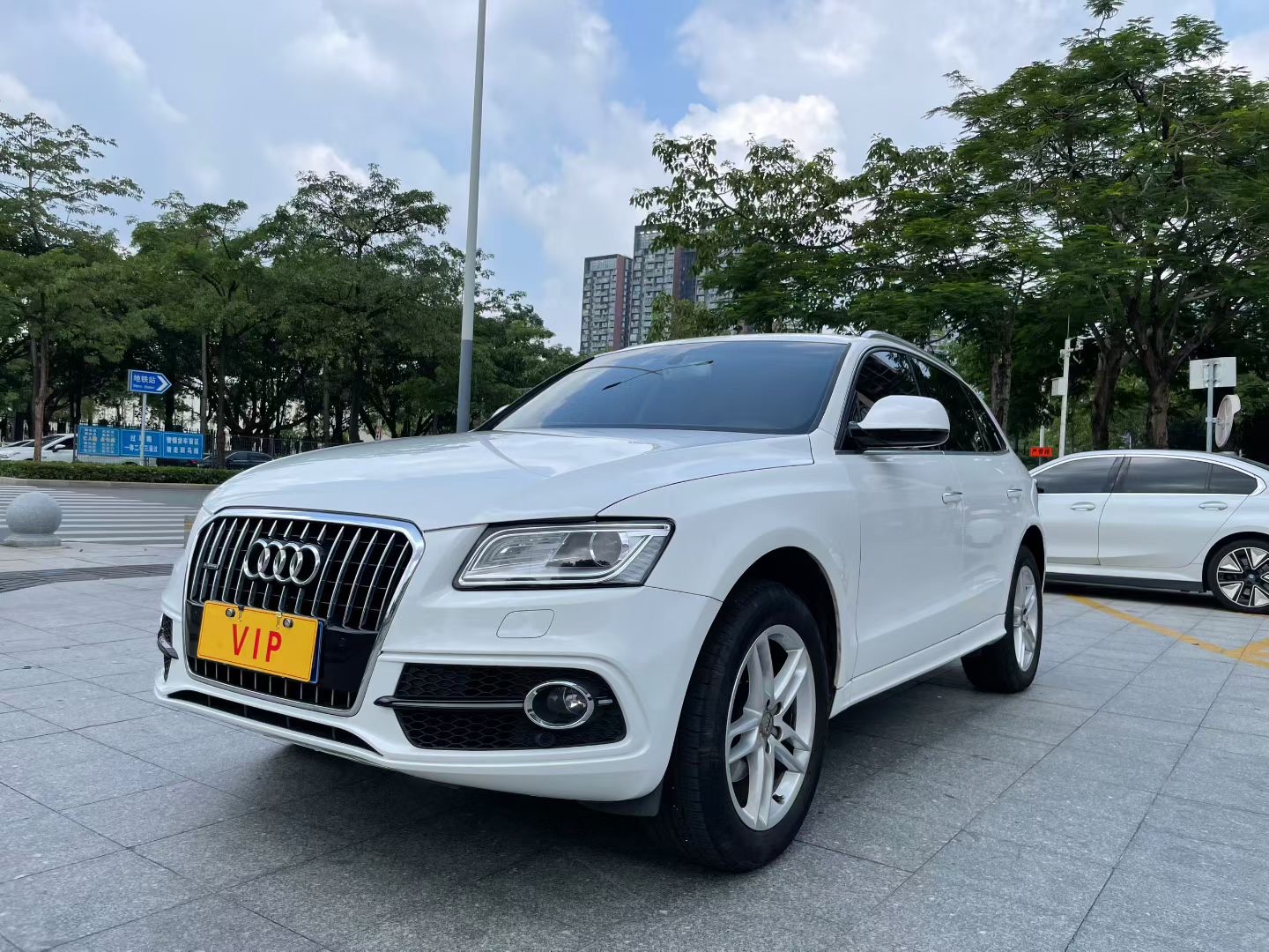 奥迪Q5 2018款 典藏版 40 TFSI 技术型