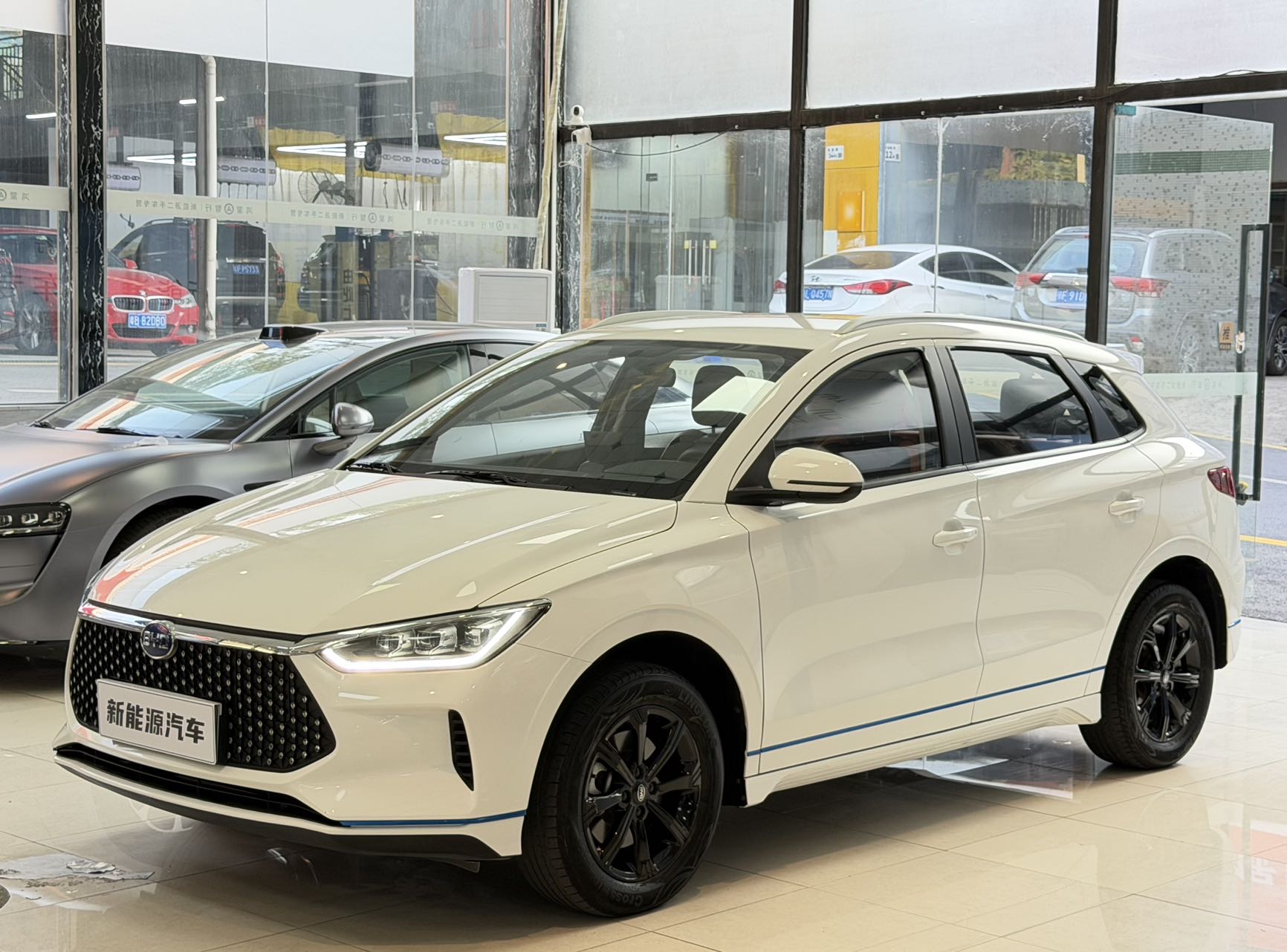 比亚迪e2 2021款 豪华型