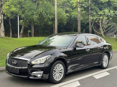英菲尼迪Q70 2019款 Q70L 2.0T 精英版 PLUS