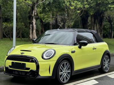 MINI 2023款 改款二 2.0T COOPER S CABRIO 艺术家