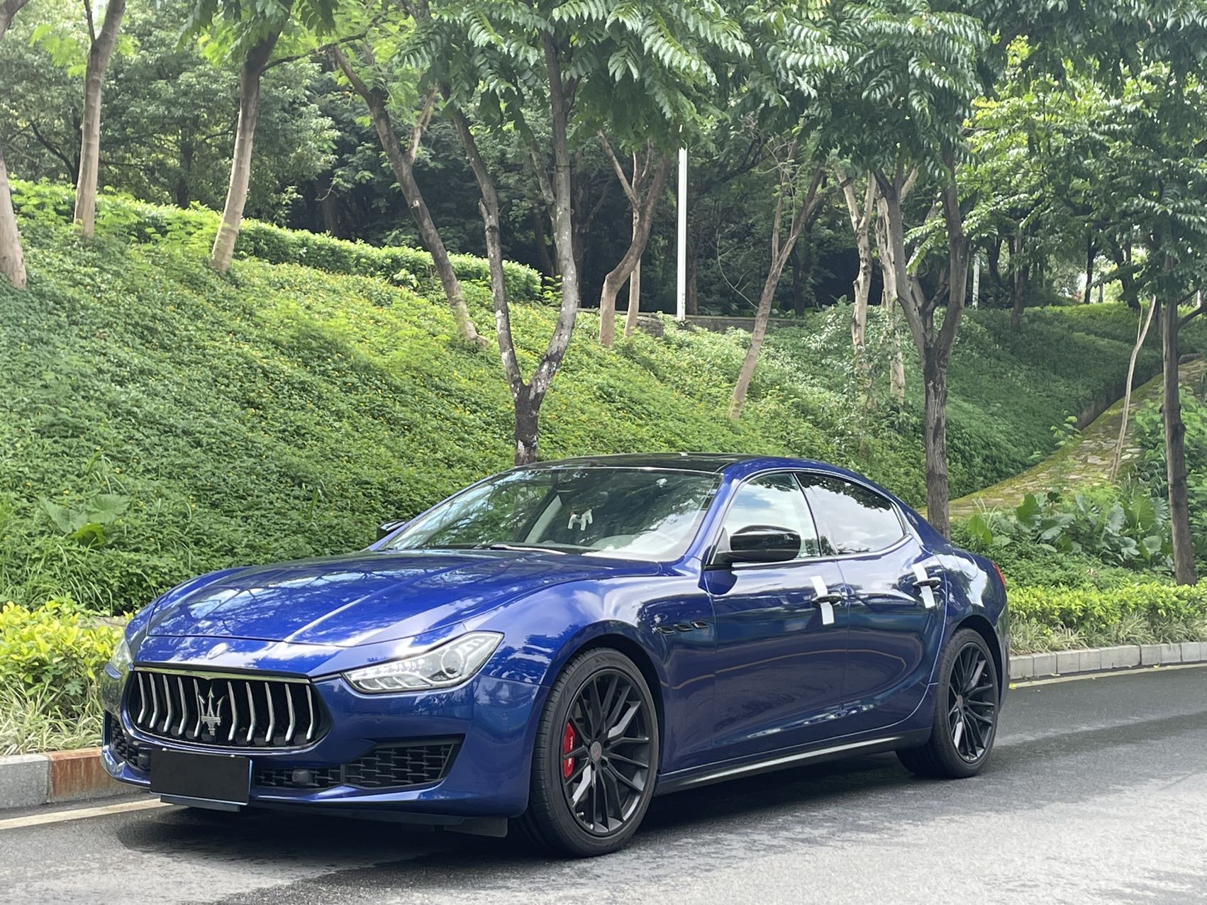 玛莎拉蒂 Ghibli 2017款 3.0T 标准版