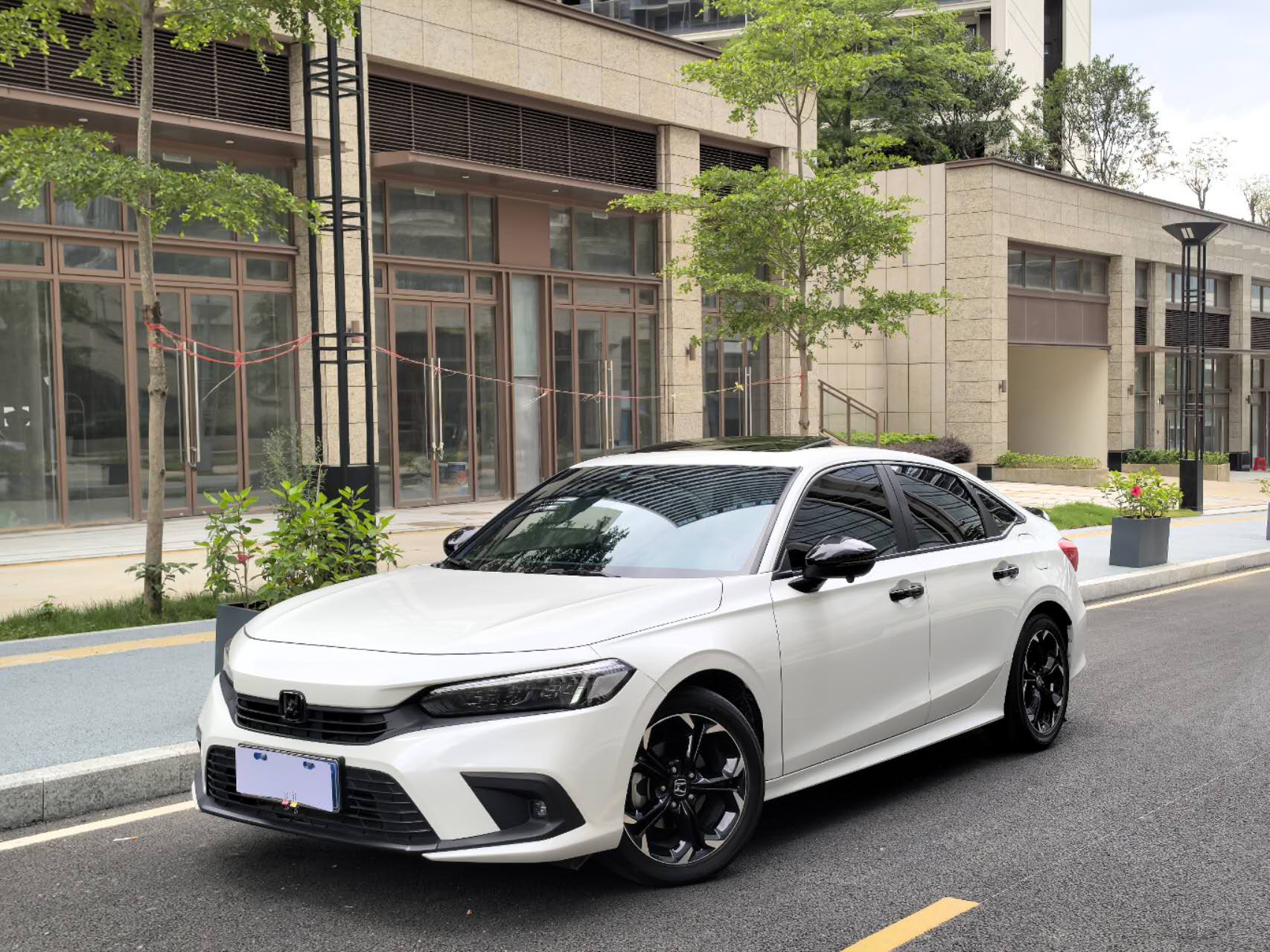 本田 思域 2022款 240TURBO CVT燃动版