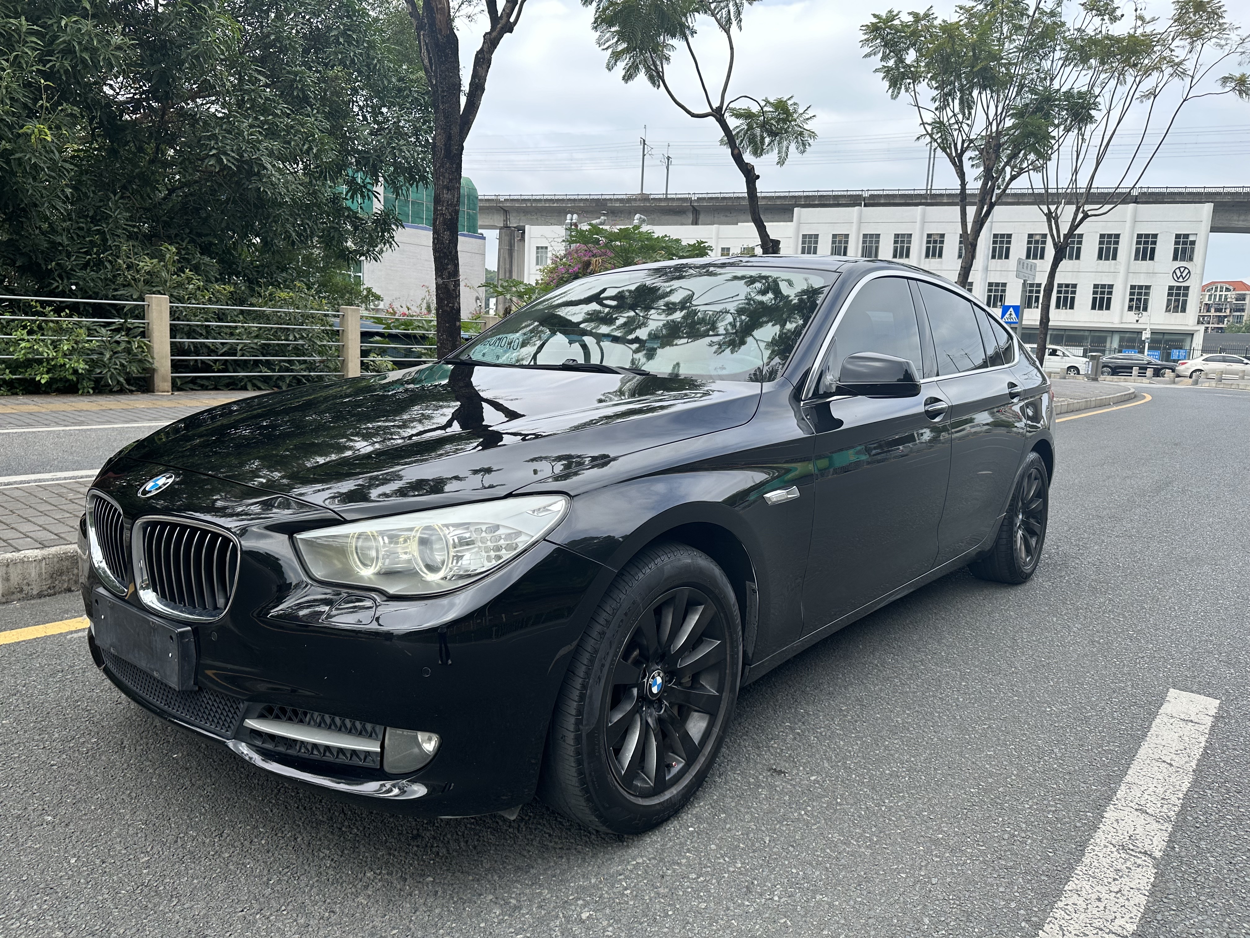 宝马5系GT 2010款 535i 豪华型