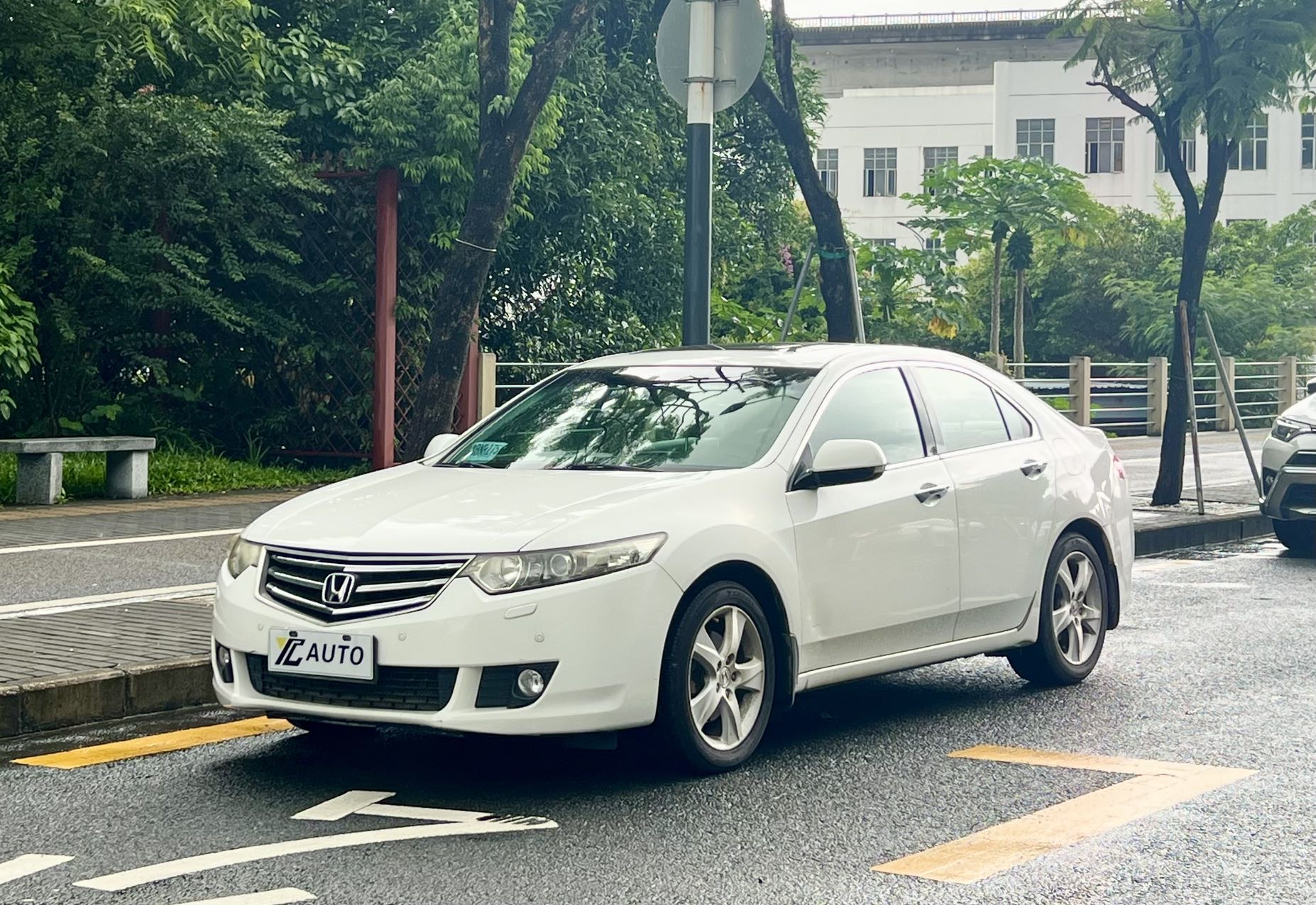 本田 思铂睿 2009款 2.4L 尊贵导航版
