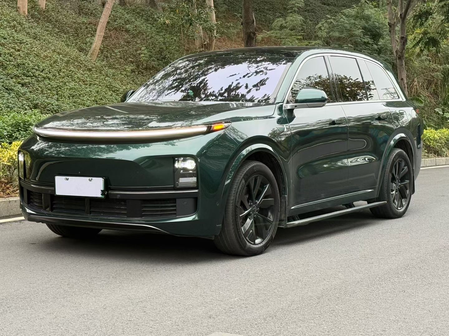 理想汽车 理想L8 2023款 Air