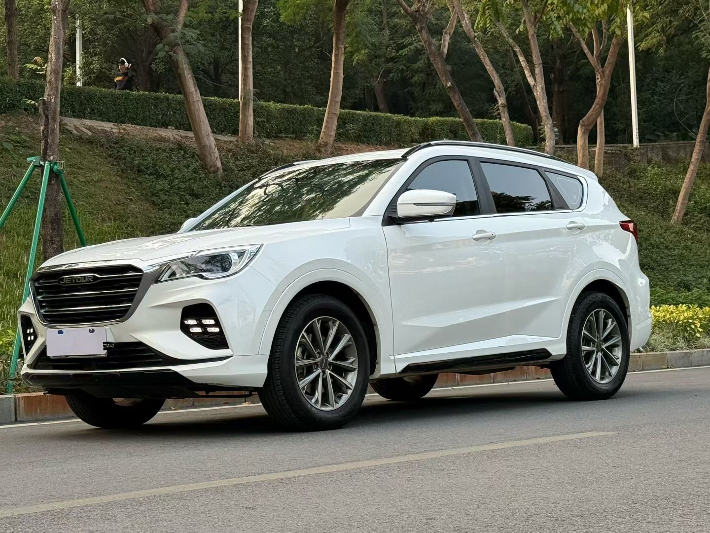 捷途X70 2020款 1.5T DCT悦行版 5座