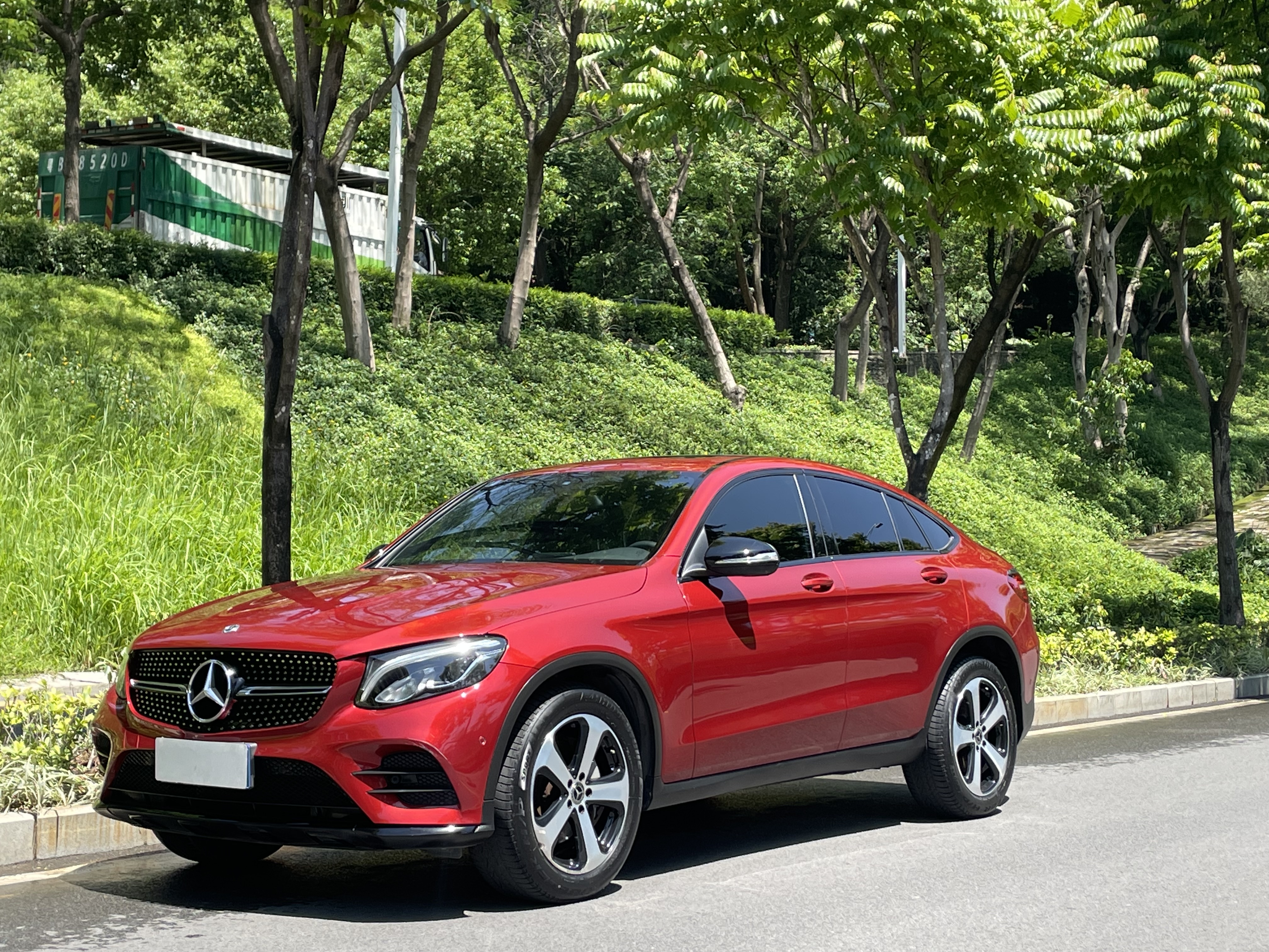 奔驰GLC(进口) 2019款 GLC 200 4MATIC 轿跑SUV