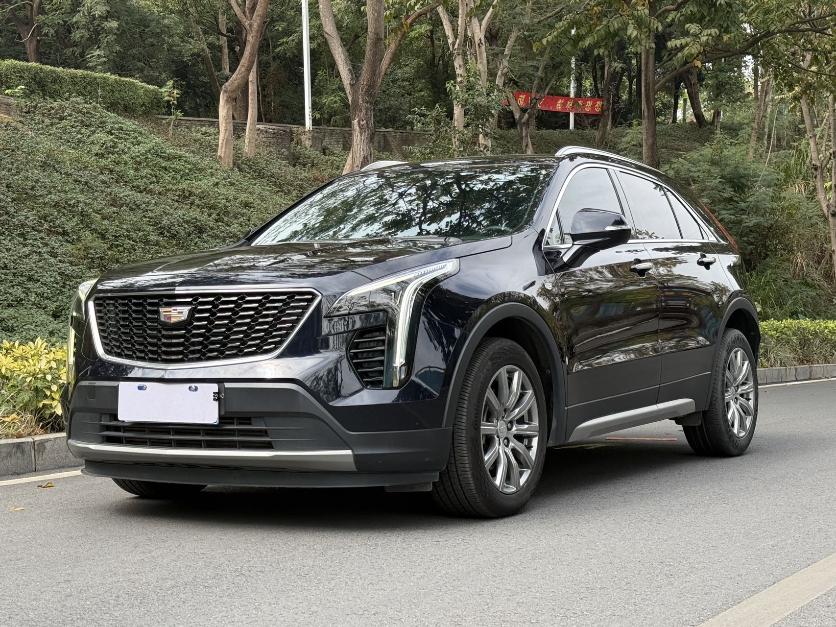 凯迪拉克XT4 2021款 28T 两驱领先型