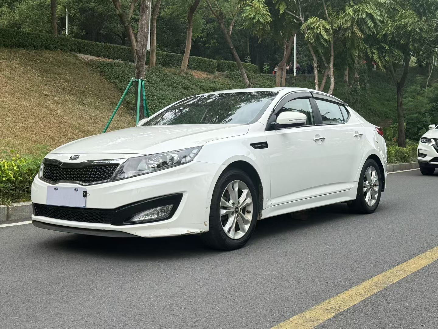 起亚K5 2012款 2.0L 自动DLX