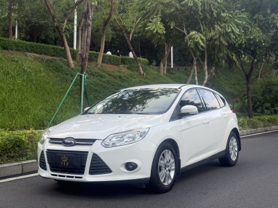 福特 福克斯 2012款 两厢 1.6L 自动舒适型