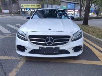 奔驰C级 2019款 C 260 运动版