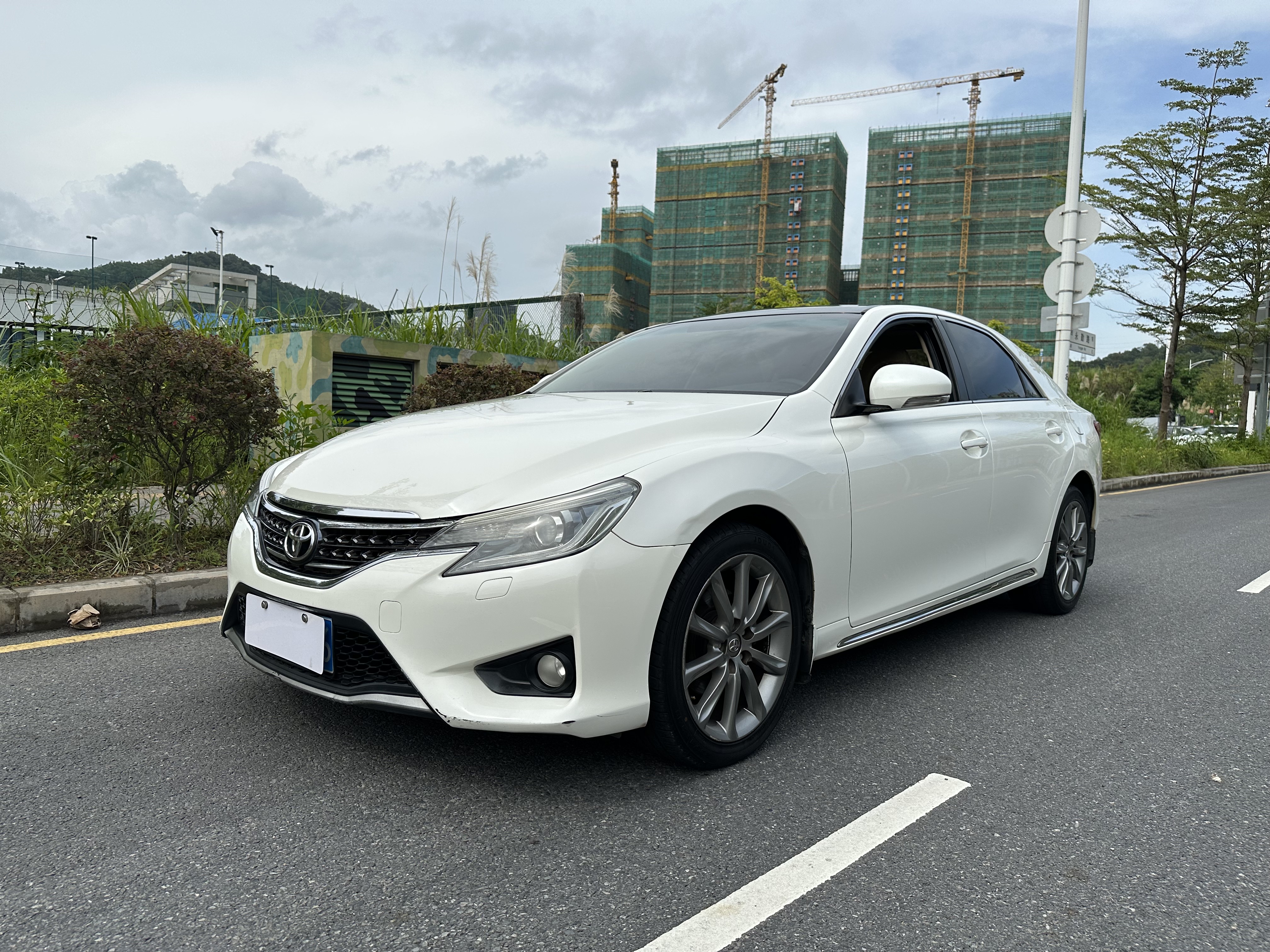 丰田 锐志 2013款 2.5V 尚锐版