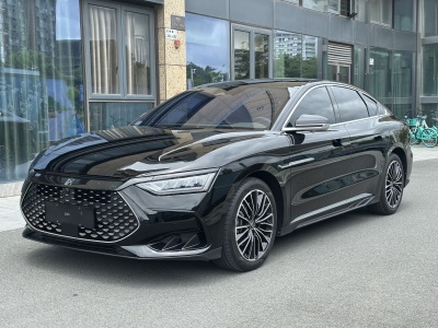 比亚迪 汉 2023款 DM-i 冠军版 121KM 尊享型