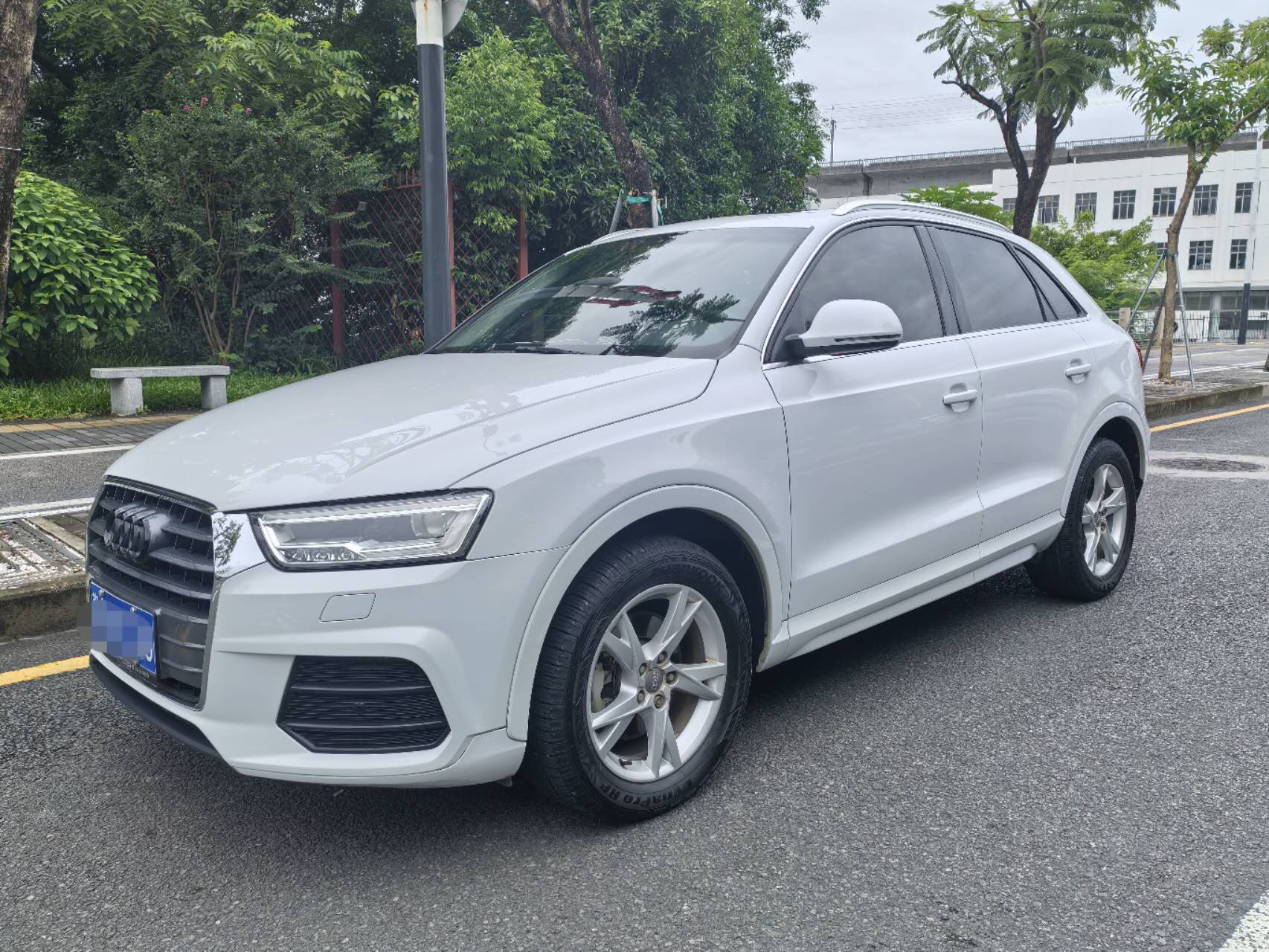 奥迪Q3 2018款 30周年年型 35 TFSI 时尚型