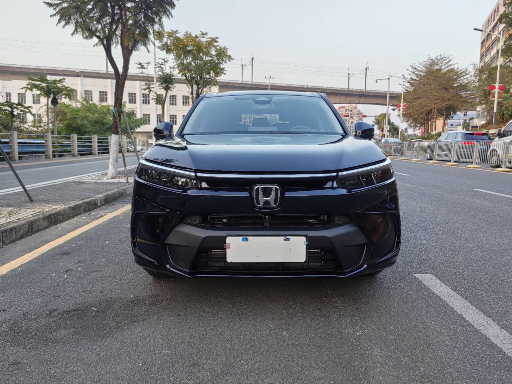 本田 皓影 2025款 240TURBO 两驱尊贵版 5座