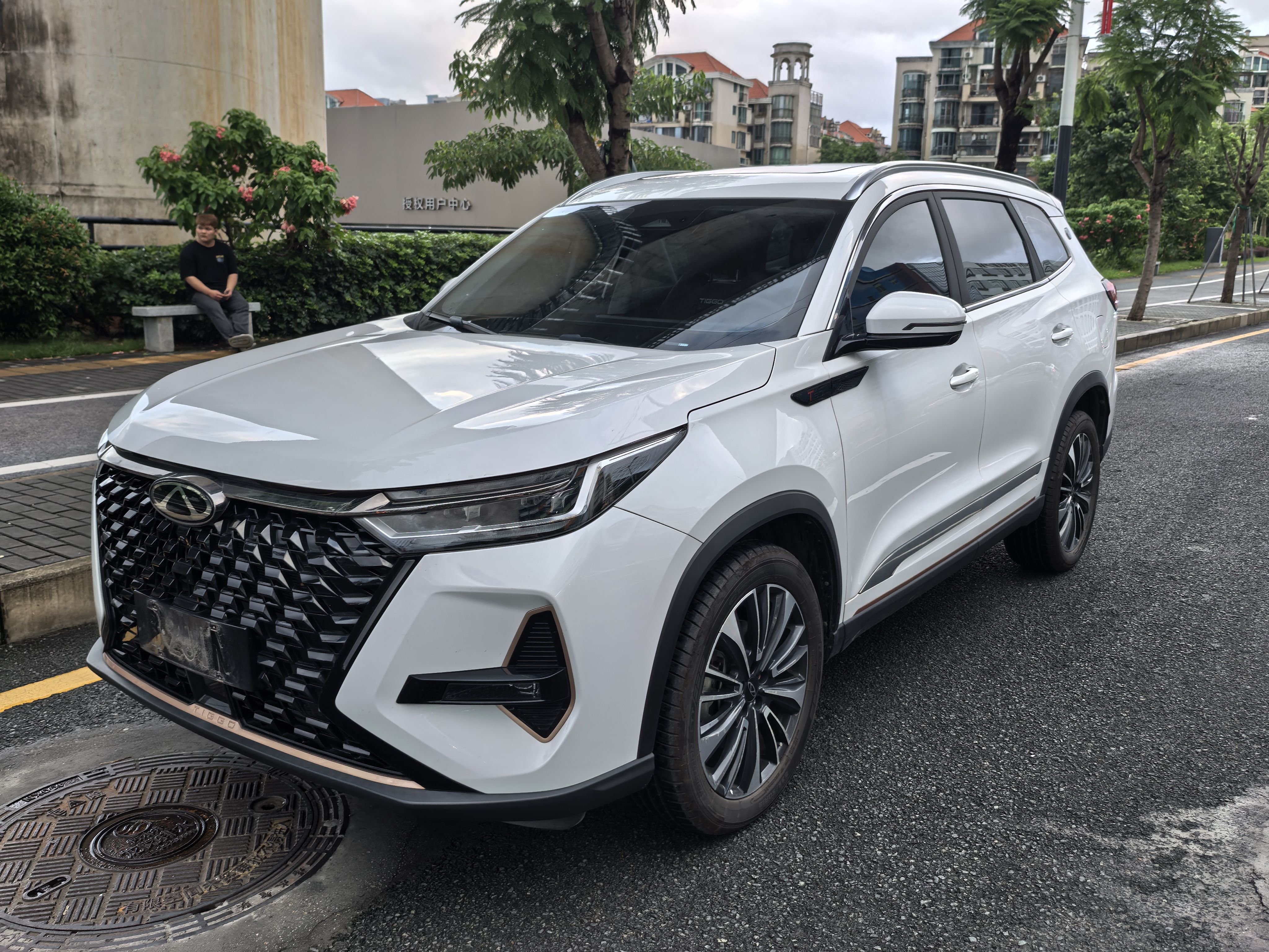 奇瑞 瑞虎8 PRO 2024款 冠军版 390T 两驱巅峰版 7座
