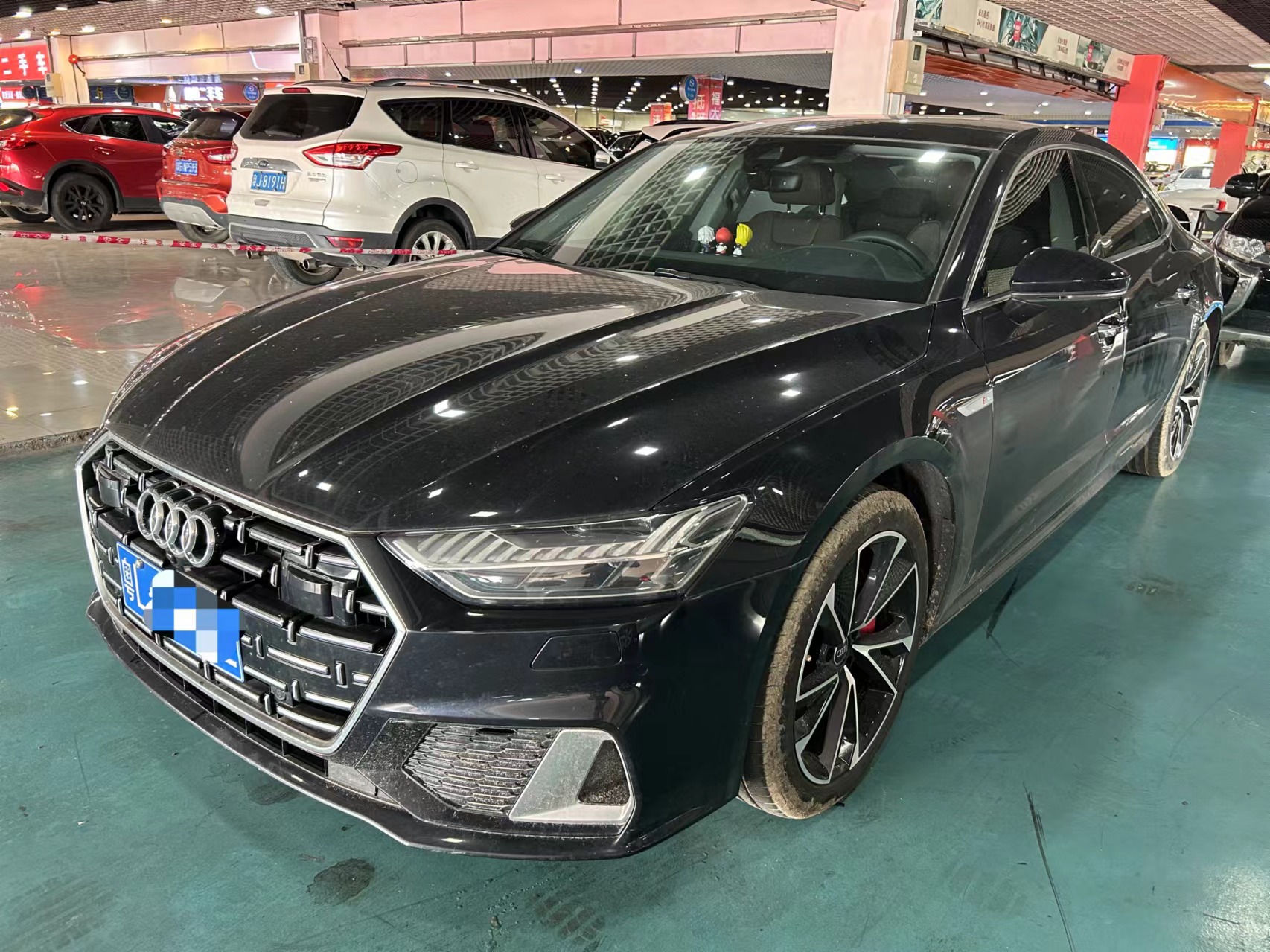 奥迪A7L 2022款 45 TFSI S-line 筑梦新生版